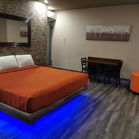 Hotel Plaza Arteaga Монтеррей Екстер'єр фото