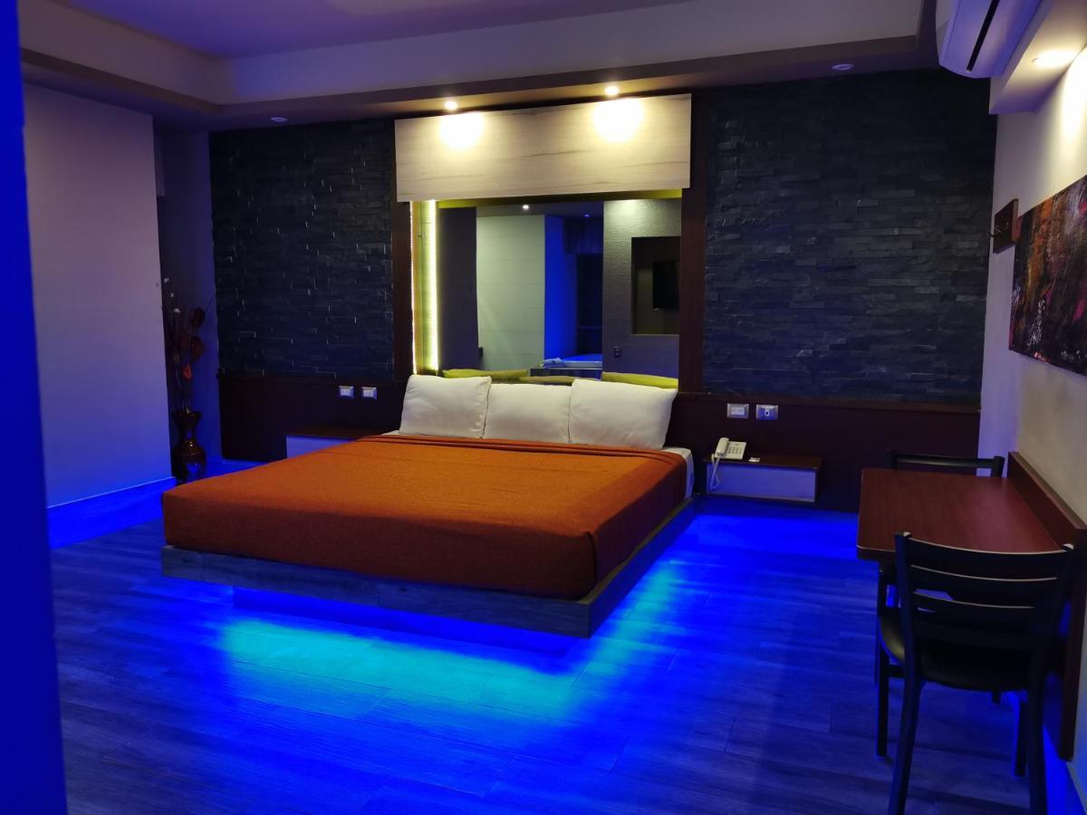 Hotel Plaza Arteaga Монтеррей Екстер'єр фото