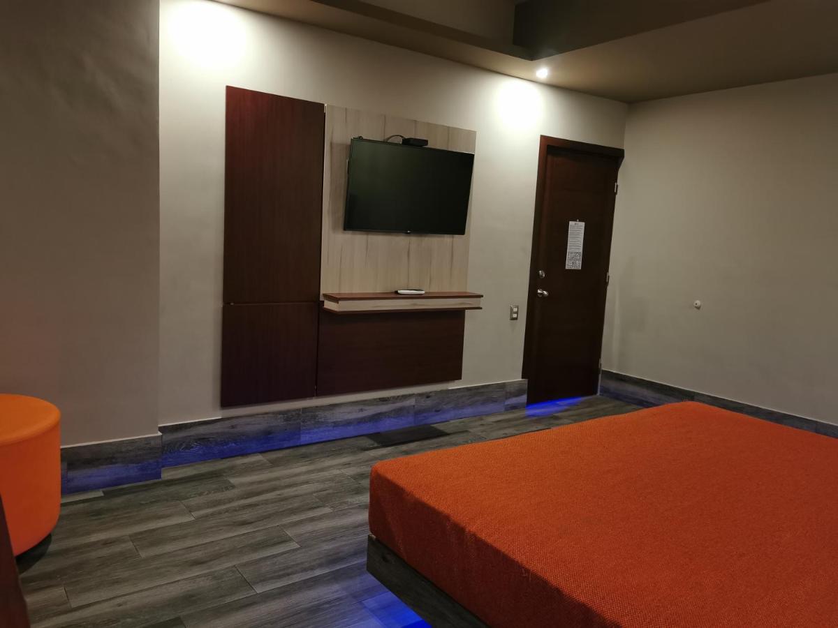 Hotel Plaza Arteaga Монтеррей Екстер'єр фото